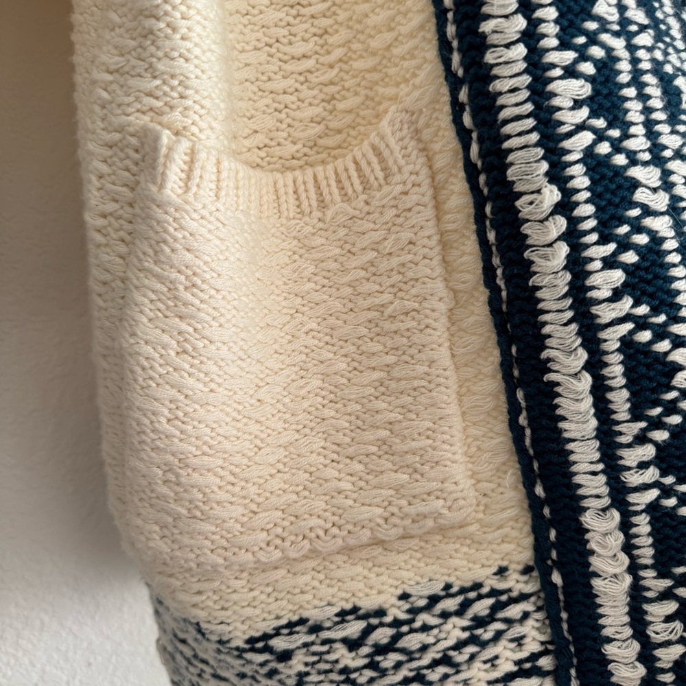 Faherty Rowan Cardigan - Picture 11 of 16